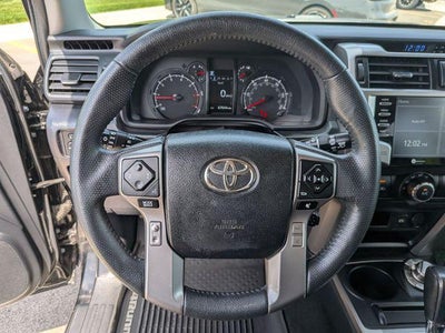 2020 Toyota 4RUNNER SR5