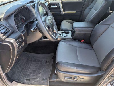 2022 Toyota 4RUNNER SR5 Premium
