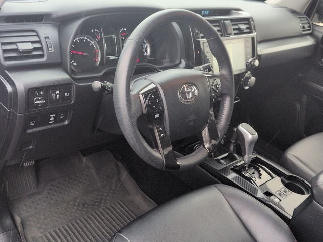 2022 Toyota 4RUNNER TRD Off-Road Premium