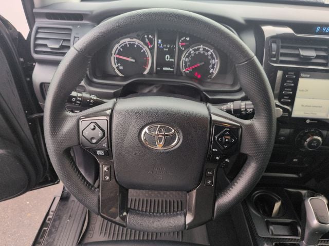 2022 Toyota 4RUNNER TRD Off-Road Premium