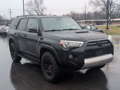 2022 Toyota 4RUNNER TRD Off-Road Premium