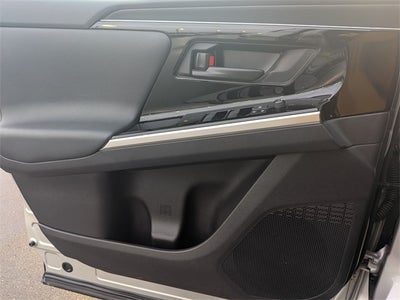 2024 Toyota bZ4X XLE