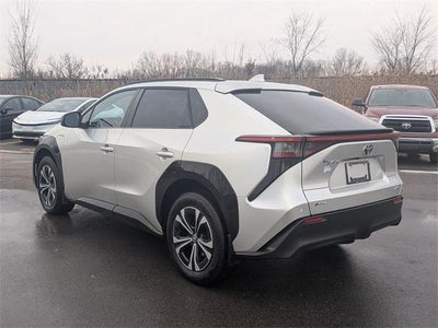 2024 Toyota bZ4X XLE