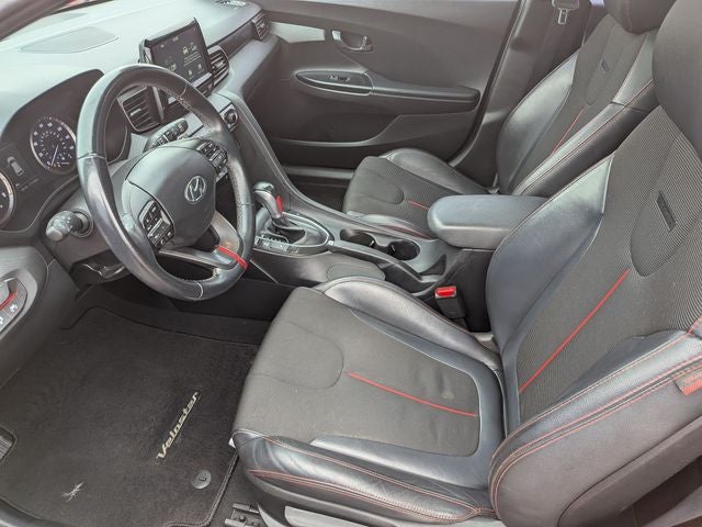 2020 Hyundai Veloster Premium - Photo 12