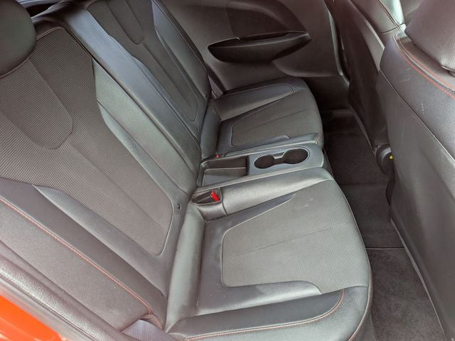 2020 Hyundai Veloster Premium - Photo 28