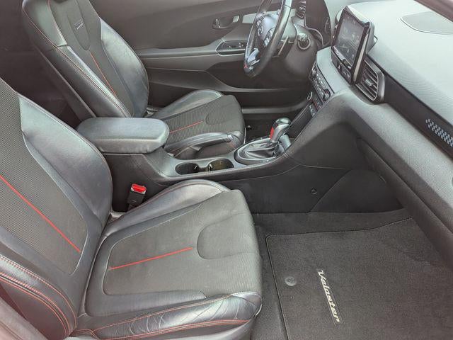 2020 Hyundai Veloster 2.0 Premium