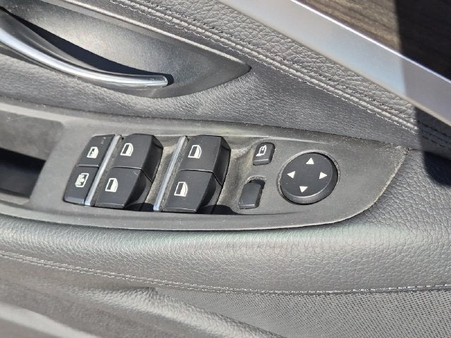 2012 BMW 550i 550i xDrive