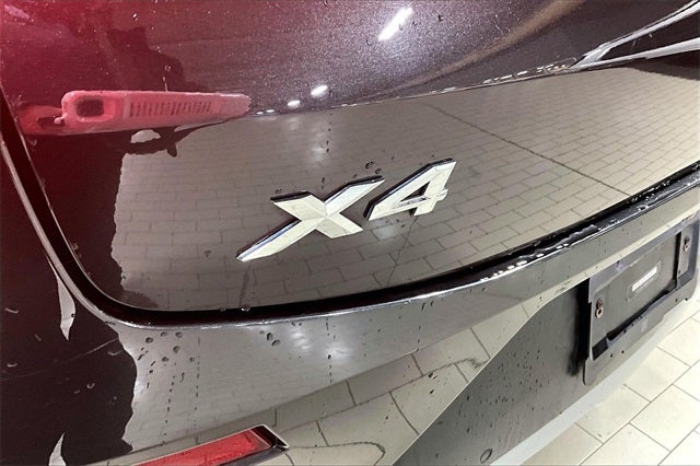 2022 BMW X4 xDrive30i