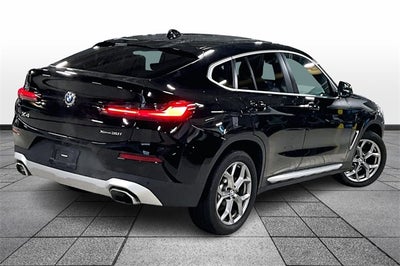 2023 BMW X4 xDrive30i