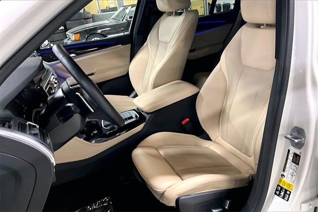 2023 BMW X4 xDrive30i