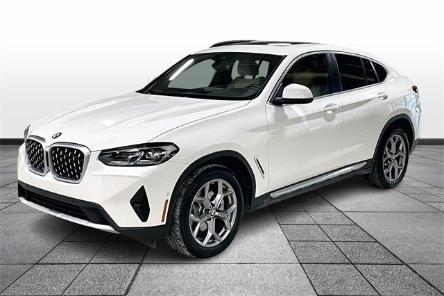 2023 BMW X4 xDrive30i
