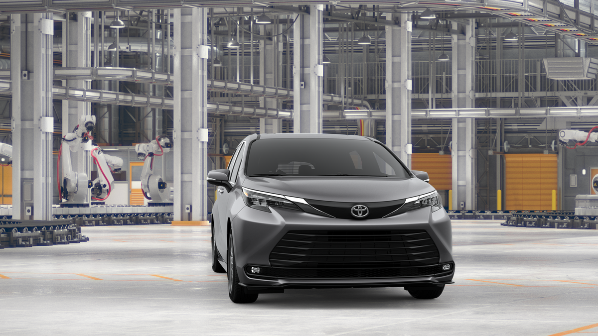 2026 Toyota Sienna XLE