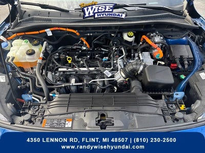 2022 Ford Escape Hybrid SE