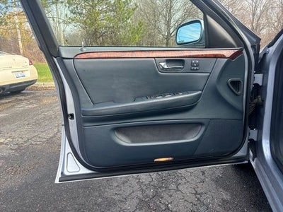 2006 Cadillac DTS Base