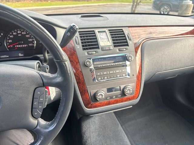 2006 Cadillac DTS Base