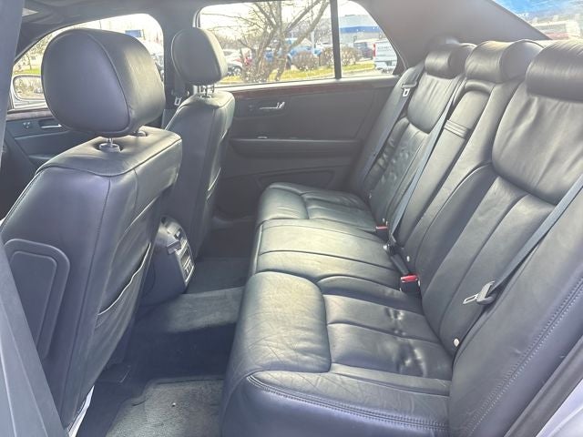 2006 Cadillac DTS Base