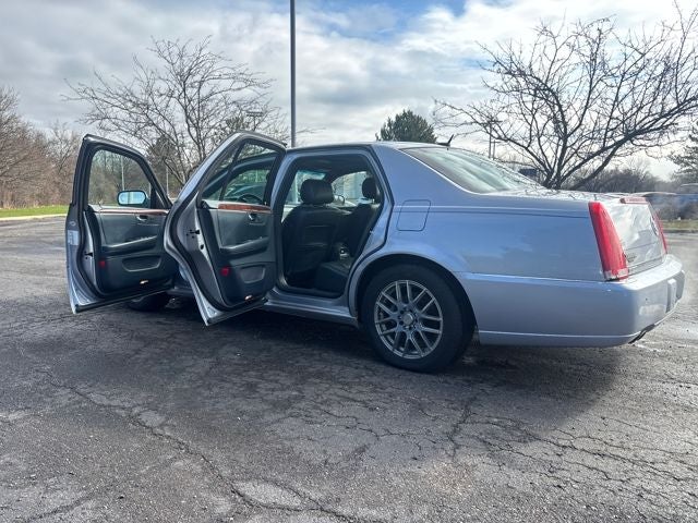 2006 Cadillac DTS Base