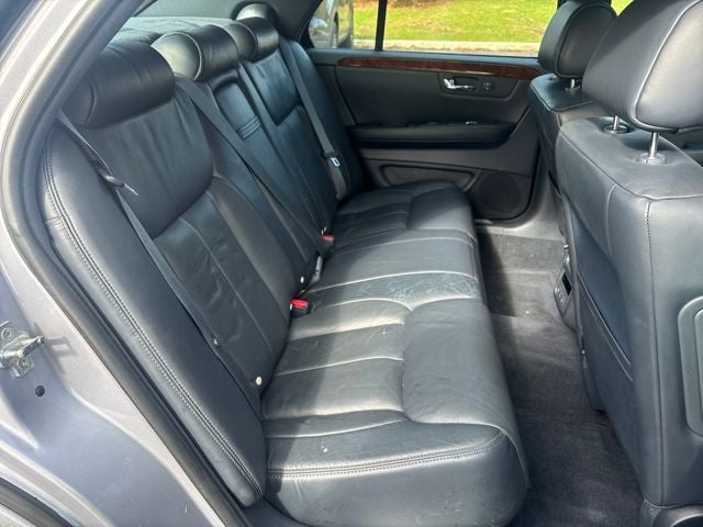 2006 Cadillac DTS Base