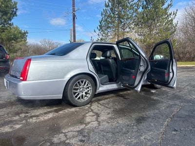 2006 Cadillac DTS Base