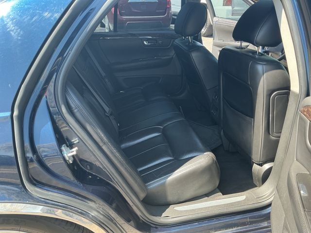 2009 Cadillac DTS Base