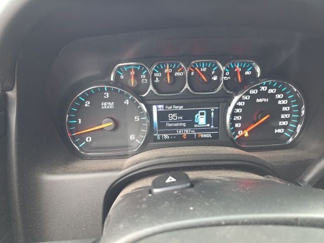 2017 Chevrolet Suburban LS