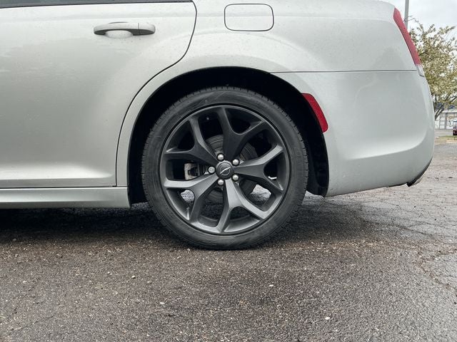 2021 Chrysler 300 S
