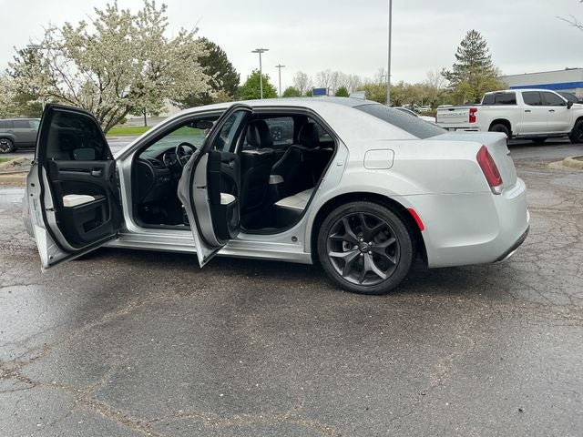 2021 Chrysler 300 S