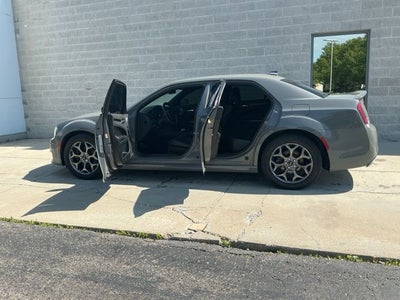2017 Chrysler 300 S