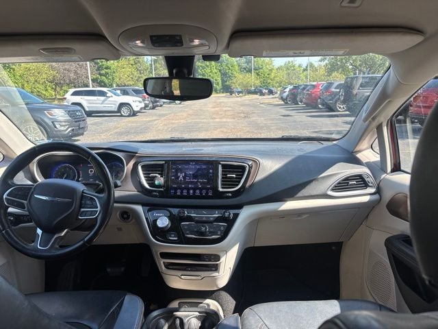 2018 Chrysler Pacifica Touring L Plus