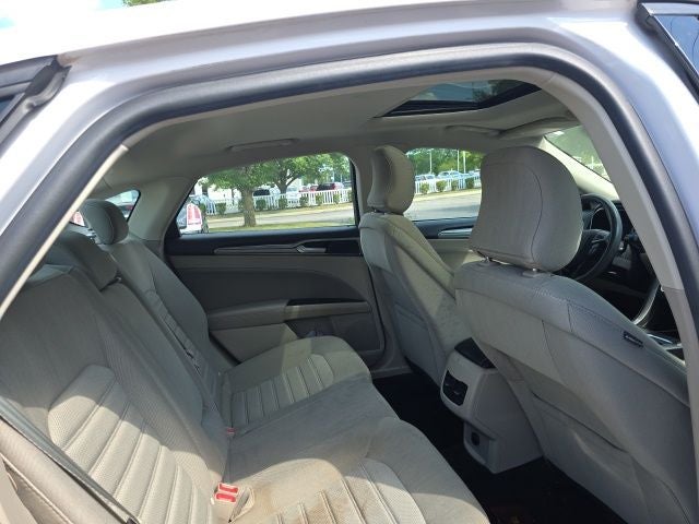 2019 Ford Fusion Hybrid SE