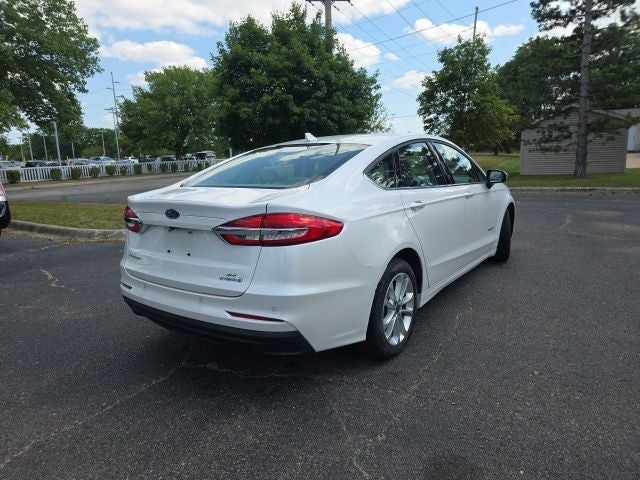 2019 Ford Fusion Hybrid SE