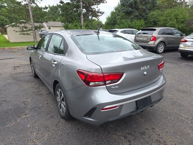 2022 Kia Rio S