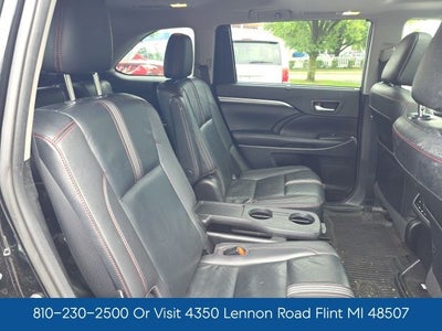 2019 Toyota Highlander SE