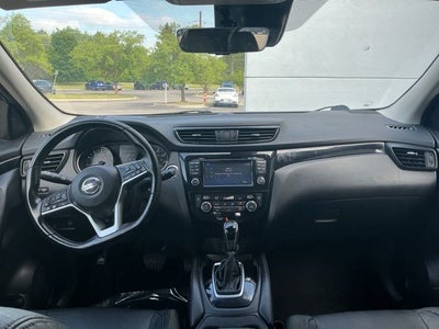 2017 Nissan Rogue Sport SL