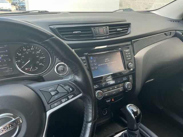 2017 Nissan Rogue Sport SL