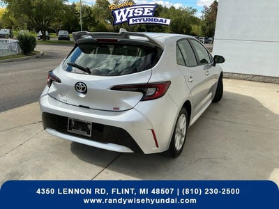 2025 Toyota Corolla Hatchback SE