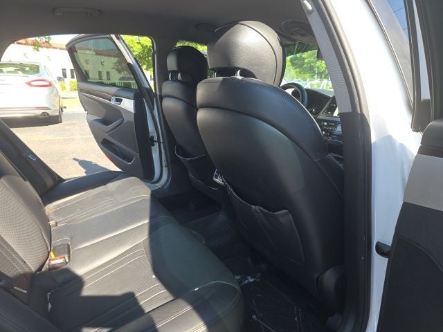 2015 Hyundai Genesis 3.8