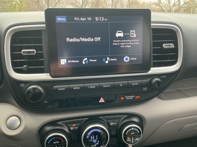 2024 Hyundai Venue SEL