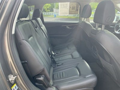 2022 Audi Q7 55 Premium Plus quattro