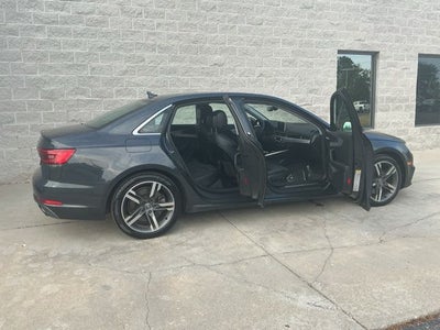 2017 Audi A4 2.0T Prestige quattro