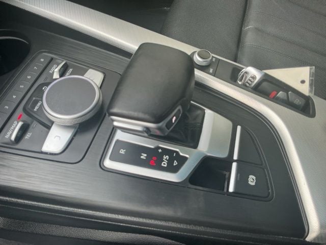 2017 Audi A4 2.0T Prestige quattro