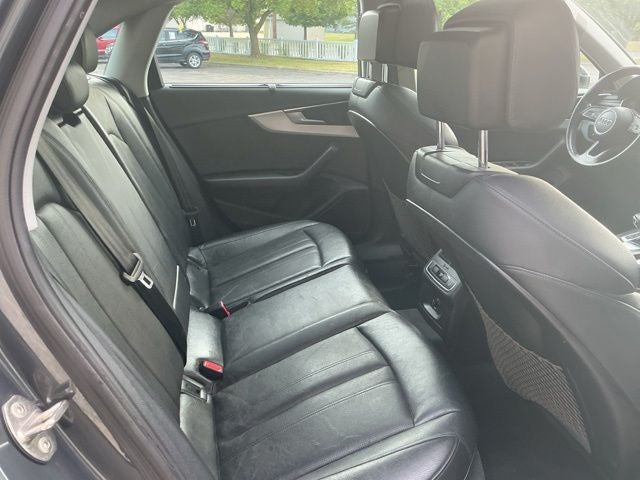 2017 Audi A4 2.0T Prestige quattro