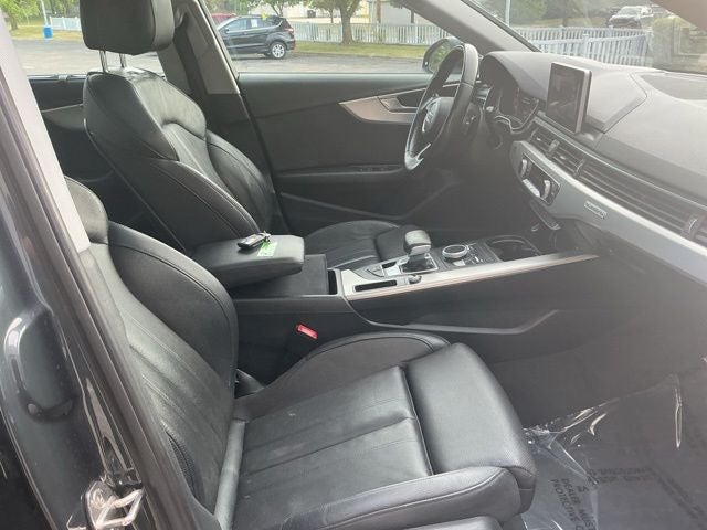 2017 Audi A4 2.0T Prestige quattro