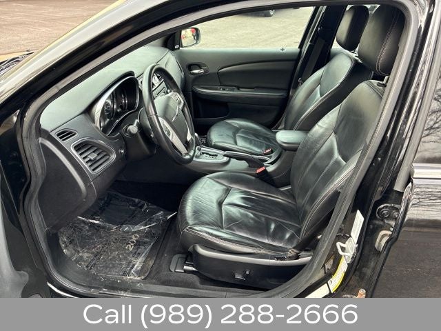 2014 Chrysler 200 Limited