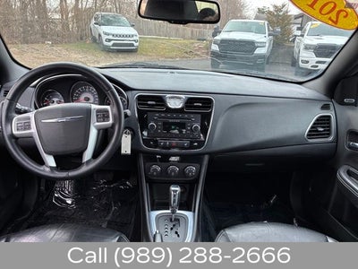 2014 Chrysler 200 Limited