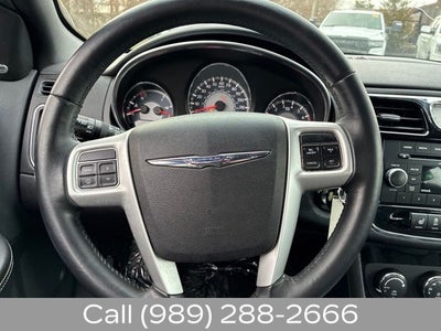 2014 Chrysler 200 Limited