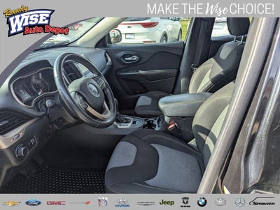 2015 Jeep Cherokee Sport