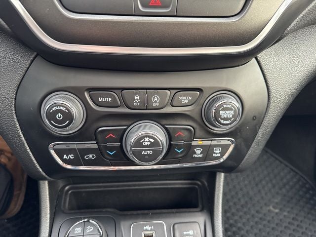 2022 Jeep Cherokee Trailhawk