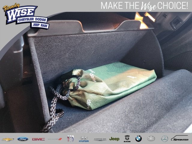 2021 Jeep Grand Cherokee Altitude