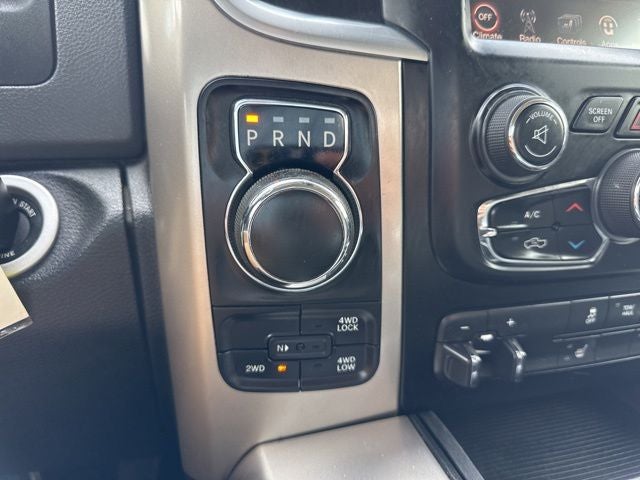 2017 RAM 1500 SLT